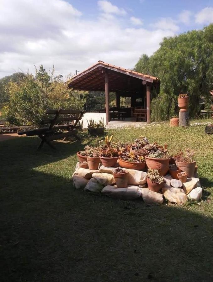 Pousada Mirante Bueno Brandão Eksteriør billede